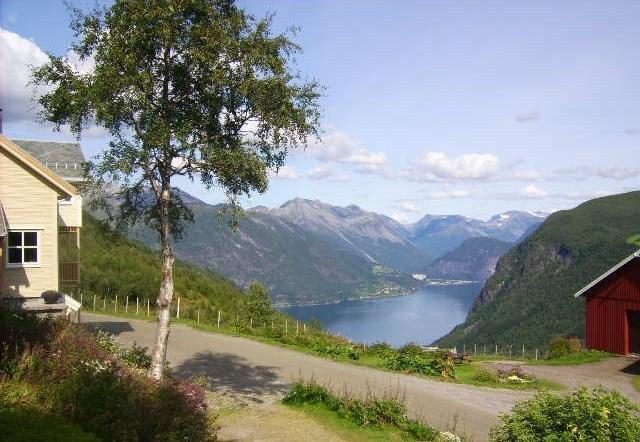 Apartamento Hesthaug Gard Eidsdal Exterior foto