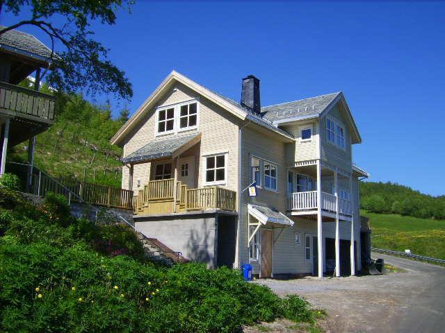 Apartamento Hesthaug Gard Eidsdal Exterior foto